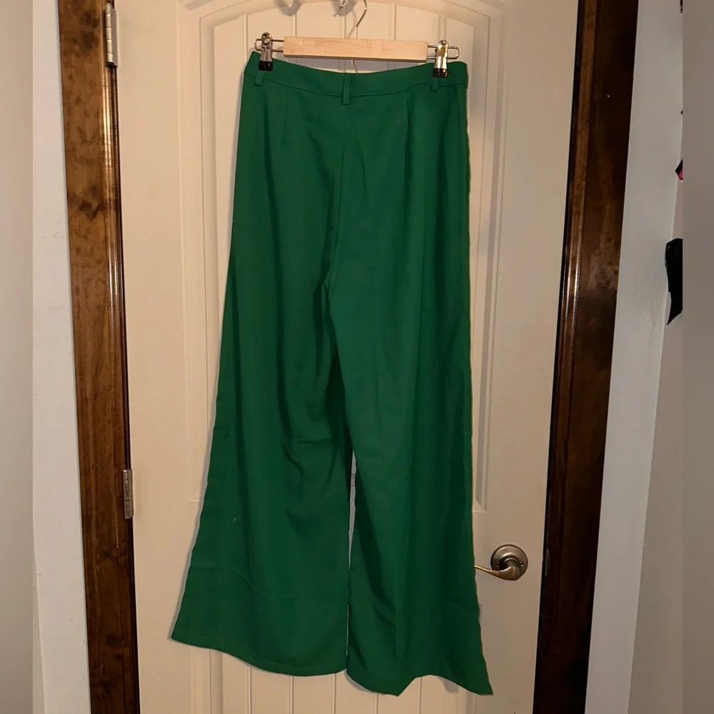 Elegant Green Strait Leg Trouser - Picture 4 of 6